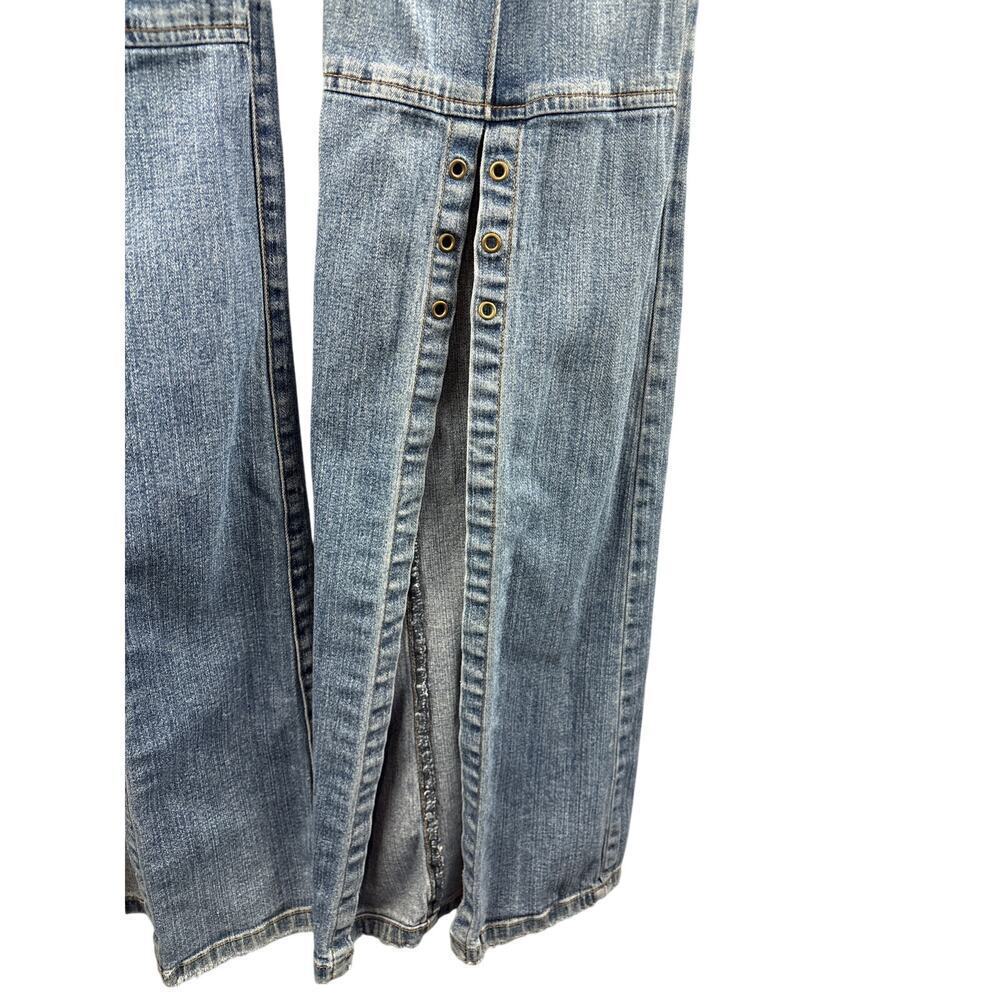 Women’s Hot Kiss Size 13 Light Wash Blue Wide Leg Jeans w/ Back Slits - Picture 4 of 5